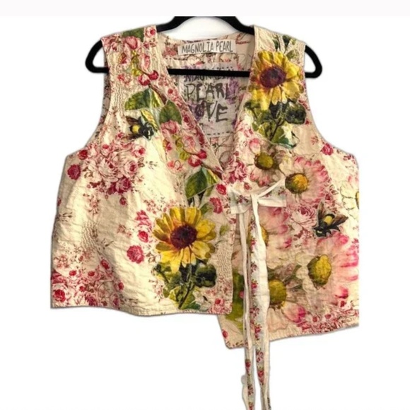 Magnolia Pearl Women's Applique Nikha Vest  ~REVERSIBLE - Picture 11 of 16